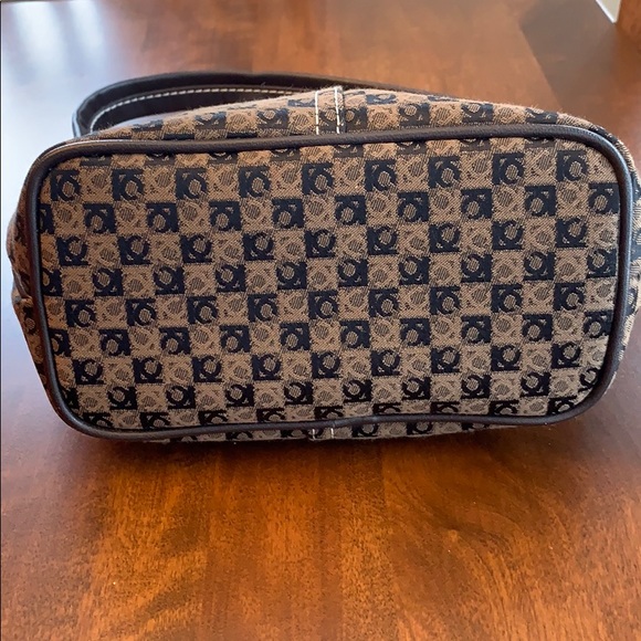 Liz Claiborne Brown Signature Handbag - Picture 5 of 11